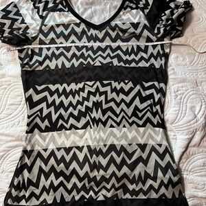 Nike Black and White Graphic Fitted Dri-Fit shirt